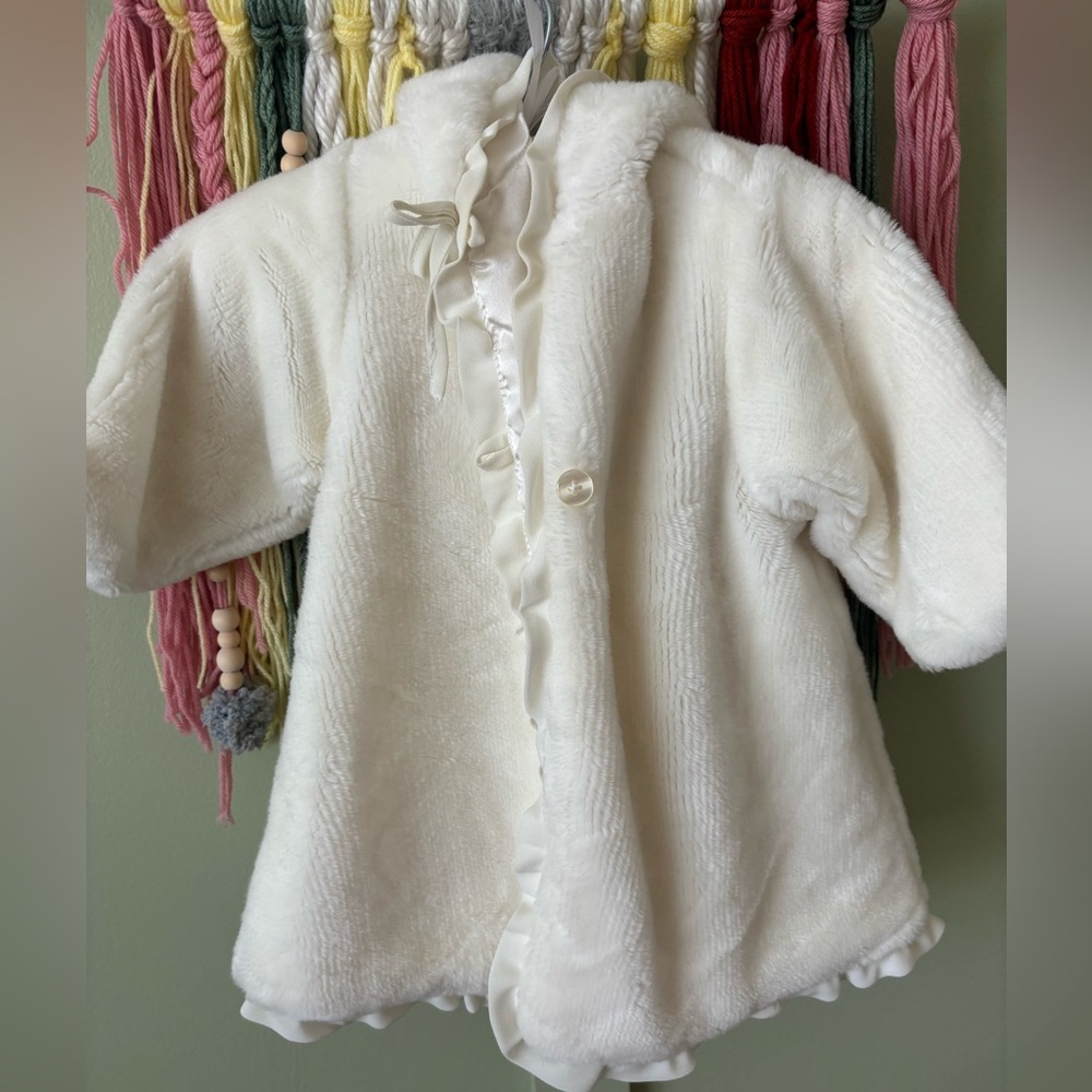 Fur coat with silk lining